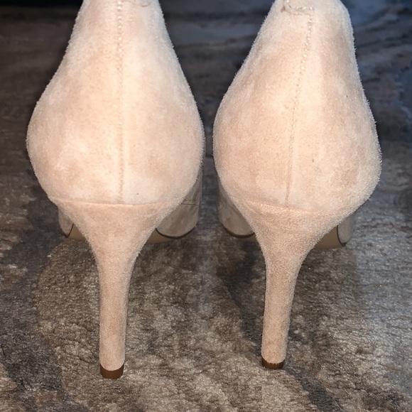 🔴NWT Out of stock! Saks 3.75”  Suede Stiletto Pumps - Picture 3 of 7